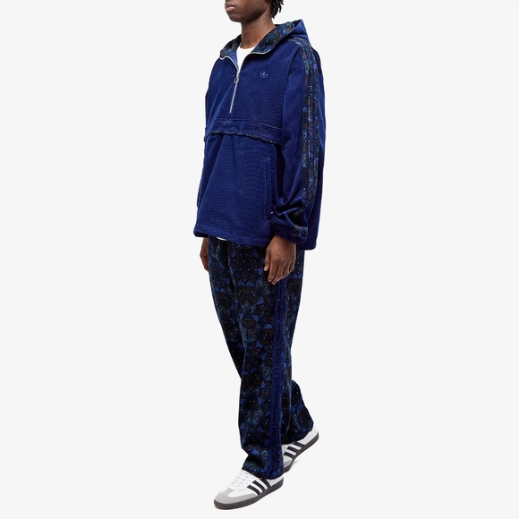 ADIDAS CORDUROY TRACK PANT - size M - Picture 3 of 6